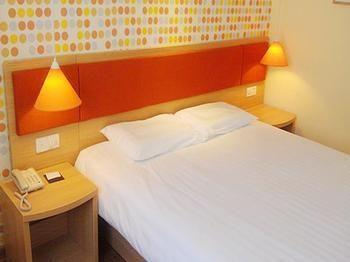 Home Inn Fujiatun Esterno foto